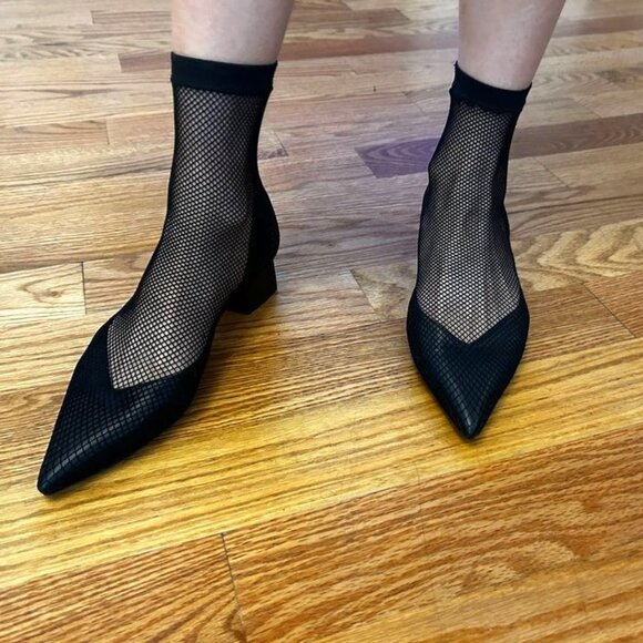 Teemazzi Korean Fishnet Low Heels - Picture 1 of 3